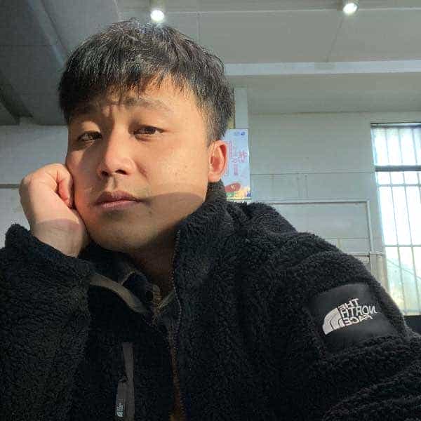 31岁岁湖南单身帅哥 - 兰州吉缘网