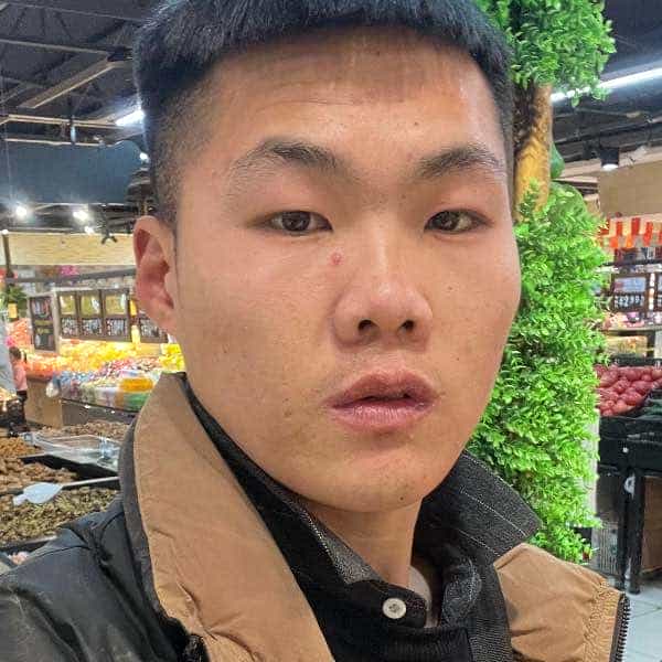 28岁岁河南单身帅哥 - 兰州吉缘网