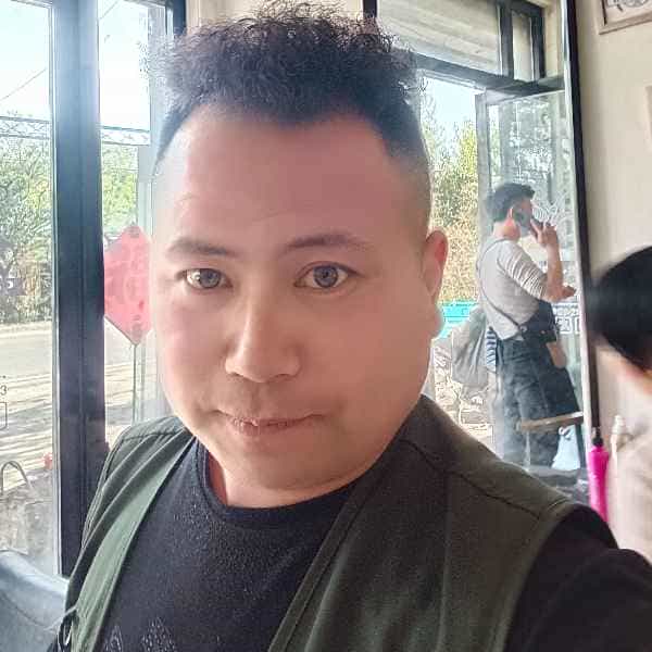 35岁岁山东单身帅哥 - 兰州吉缘网