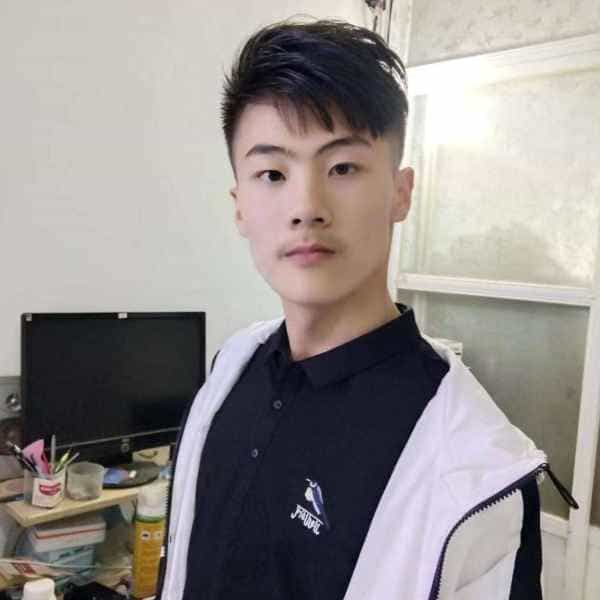21岁岁河南单身帅哥 - 兰州吉缘网
