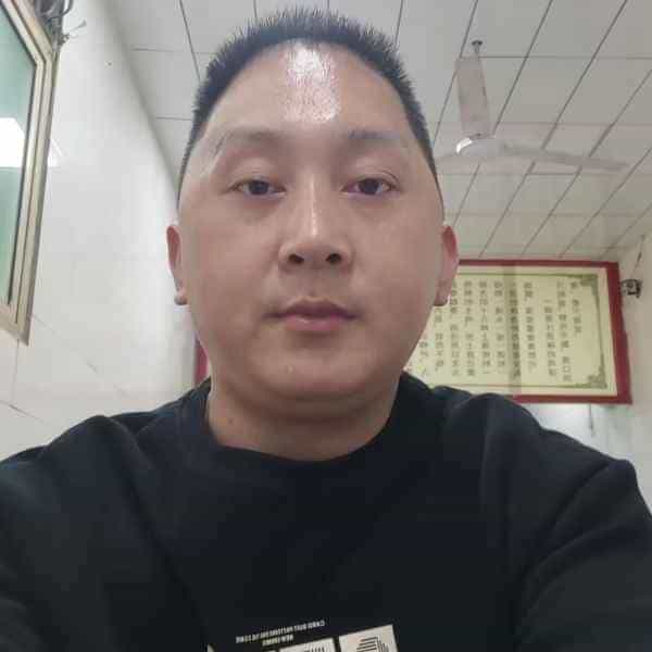 37岁岁陕西单身帅哥 - 兰州吉缘网