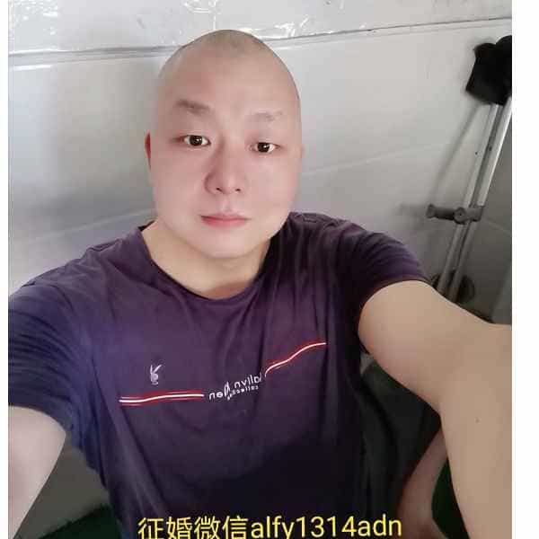 45岁岁湖南单身帅哥 - 兰州吉缘网