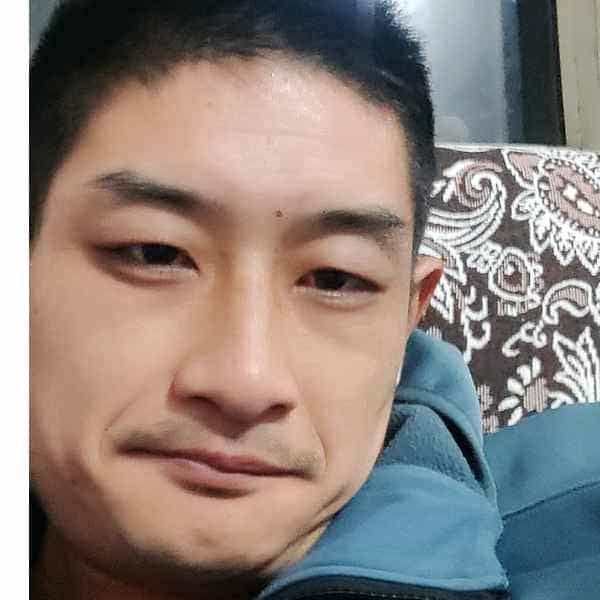 32岁岁湖北单身帅哥 - 兰州吉缘网