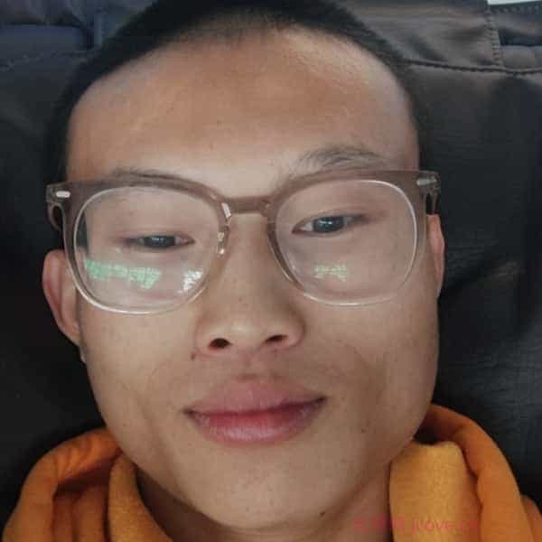 25岁岁四川单身帅哥 - 兰州吉缘网